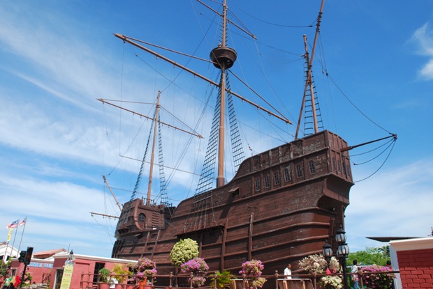 malacca-ship